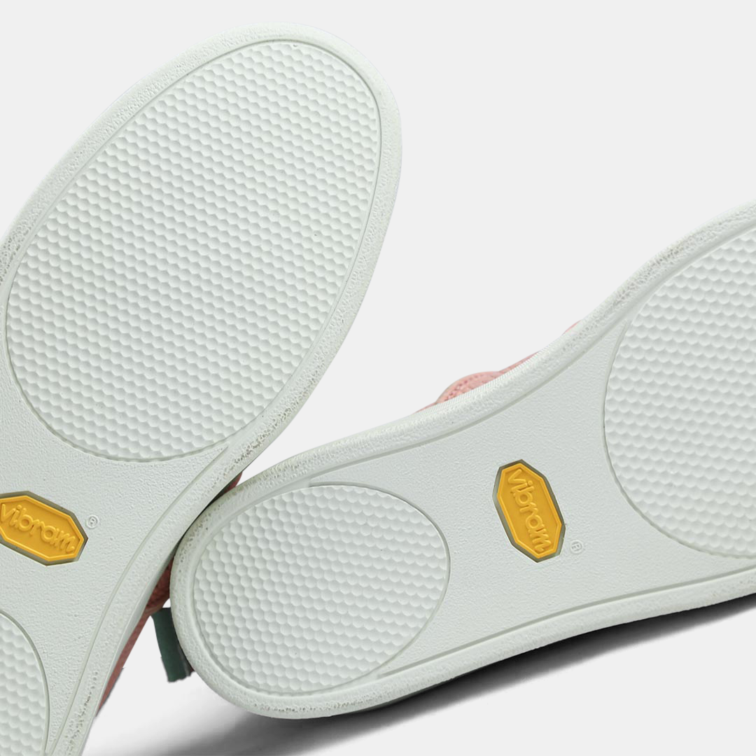 White rubber outsole made by Vibram