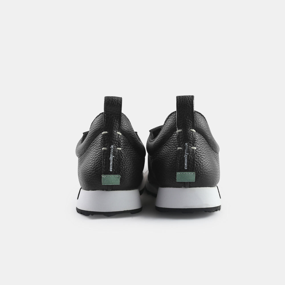 
                      
                        Women's Traction LE - Golf - COMUNITYmade
                      
                    